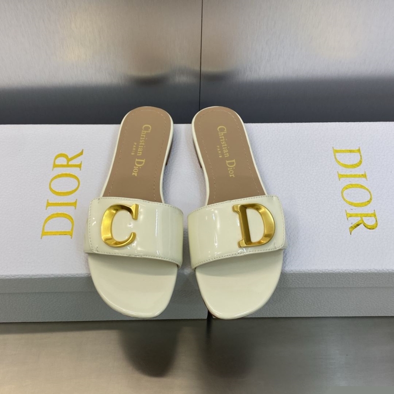 ch**an D*or slippers